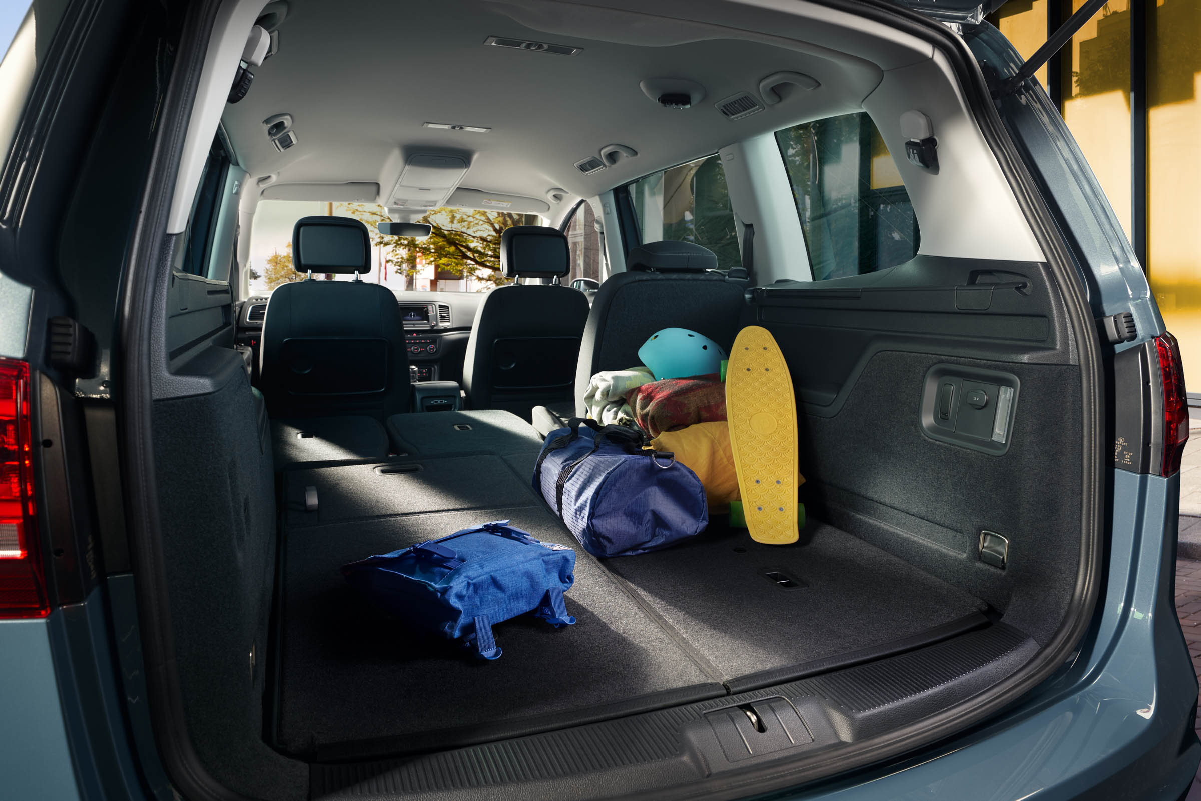 Volkswagen Interieur IQ Transportieren