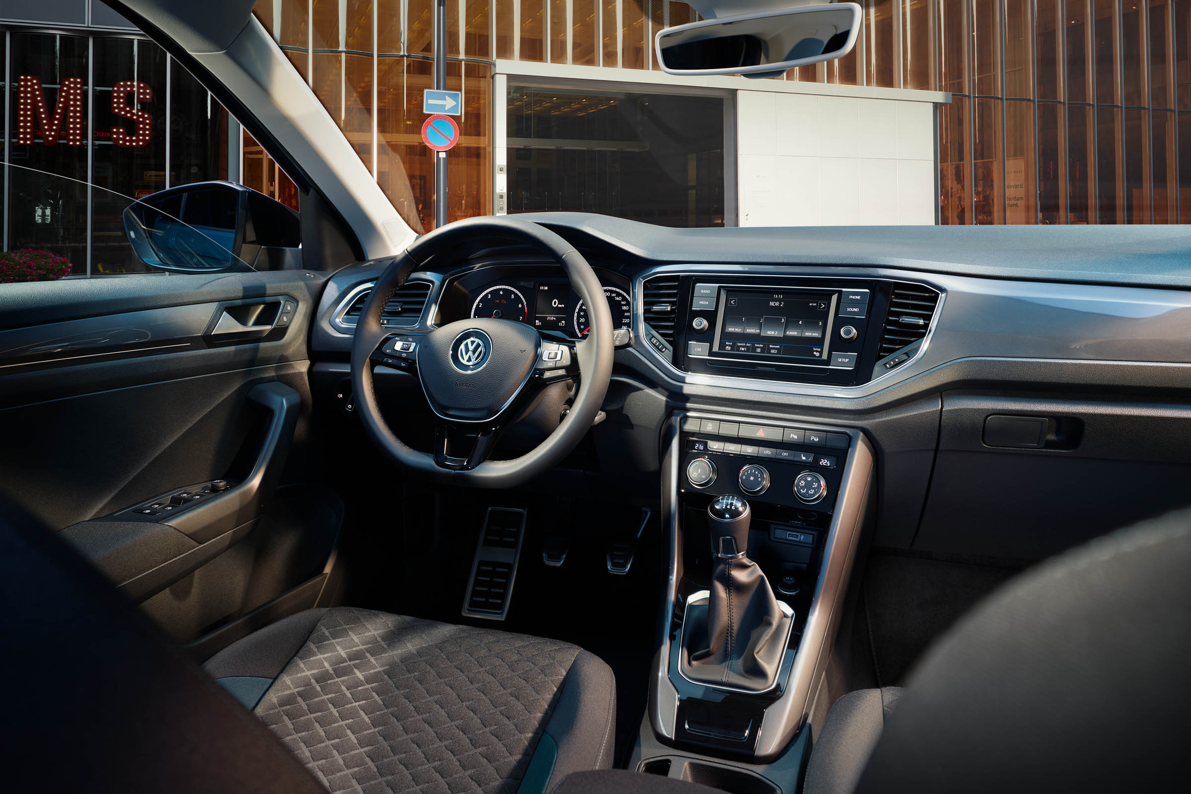 Volkswagen Interieur IQ Cockpit Rotterdam